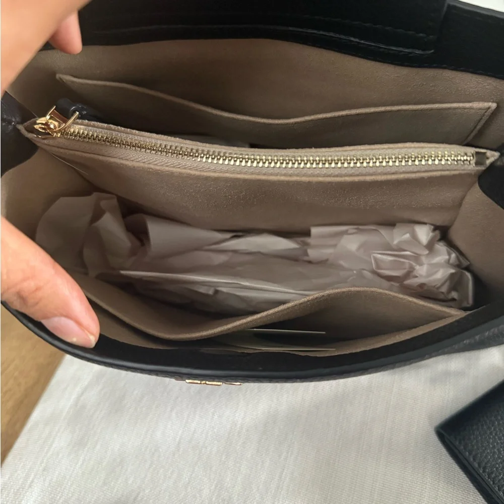 880+! New Tory Burch Britten in black Leather Satchel and Britten bifold wallet